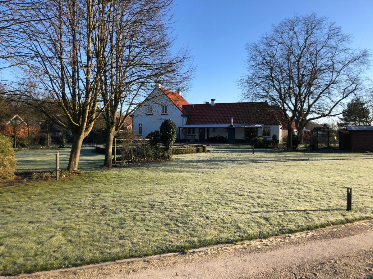 Horse And Hound Bed and Breakfast Riethoven Exteriör bild